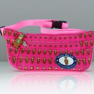 Yogi Bear Jellystone Park Womens Fanny Pack Hanna Barbra Adjustable Strapping